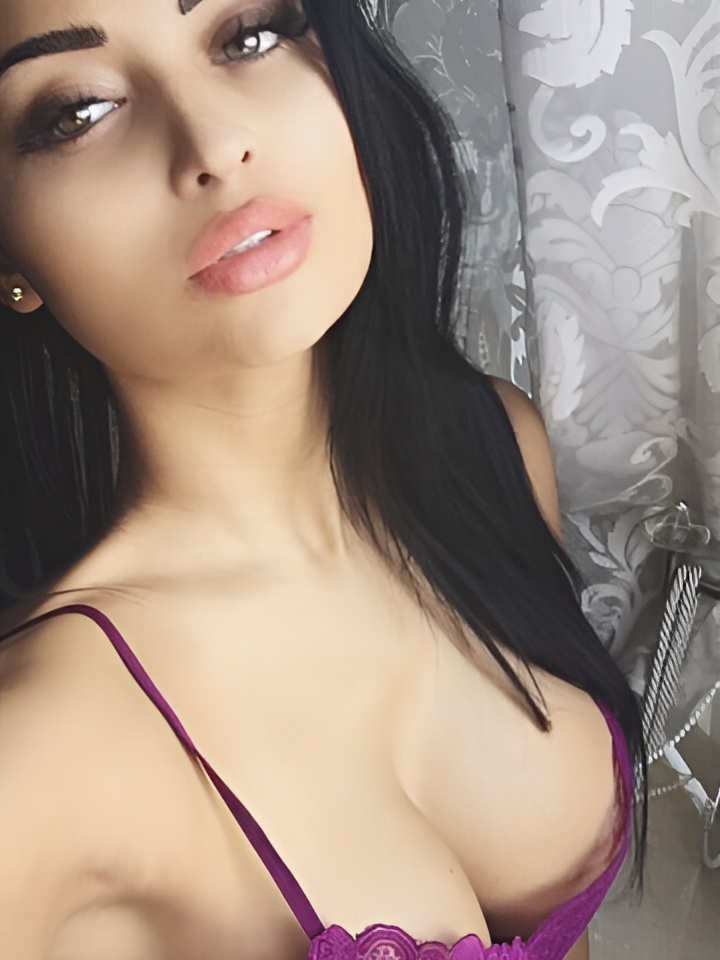 Евлалия привлекальеная девушка из Могилева цена от 2000 руб