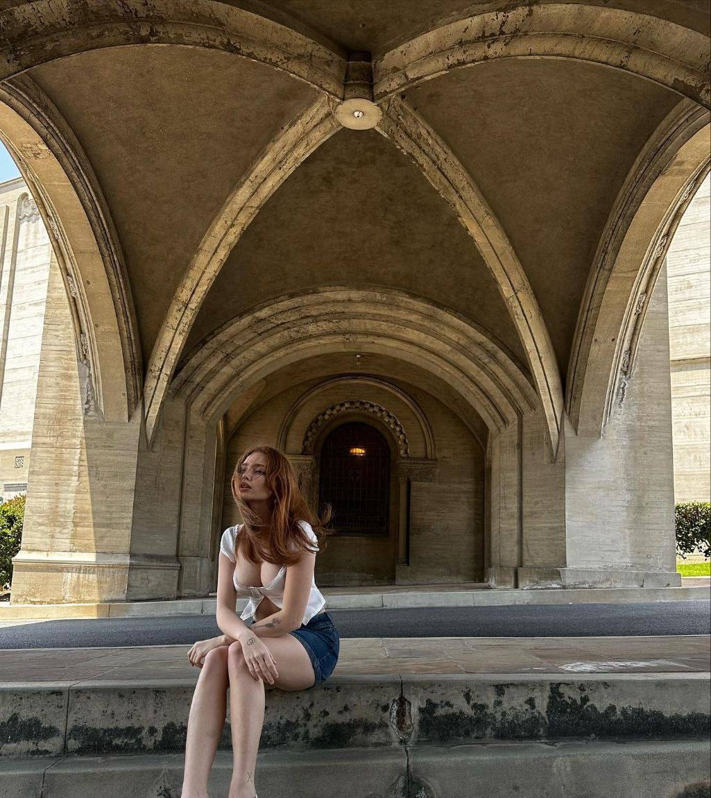 Александра привлекальеная девушка из Могилева цена от 3000 руб