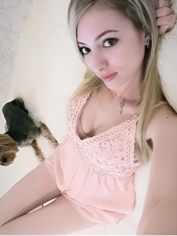 Элина привлекательная девушка из Могилева цена от 4000 руб