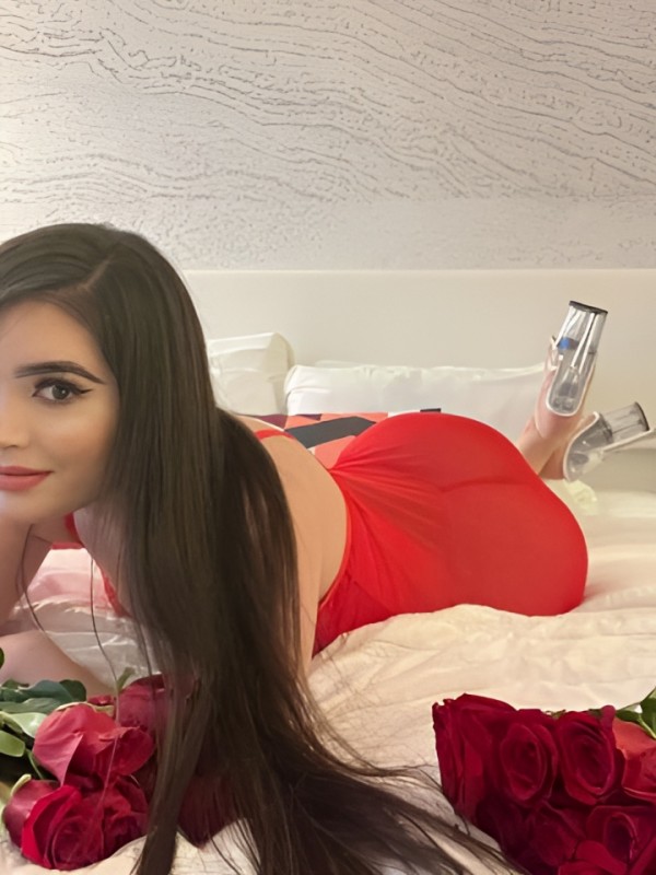 Регина привлекательная девушка из Могилева цена от 1500 руб